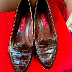 Bandalino Brown Leather Croc Size 7.5 Loafers